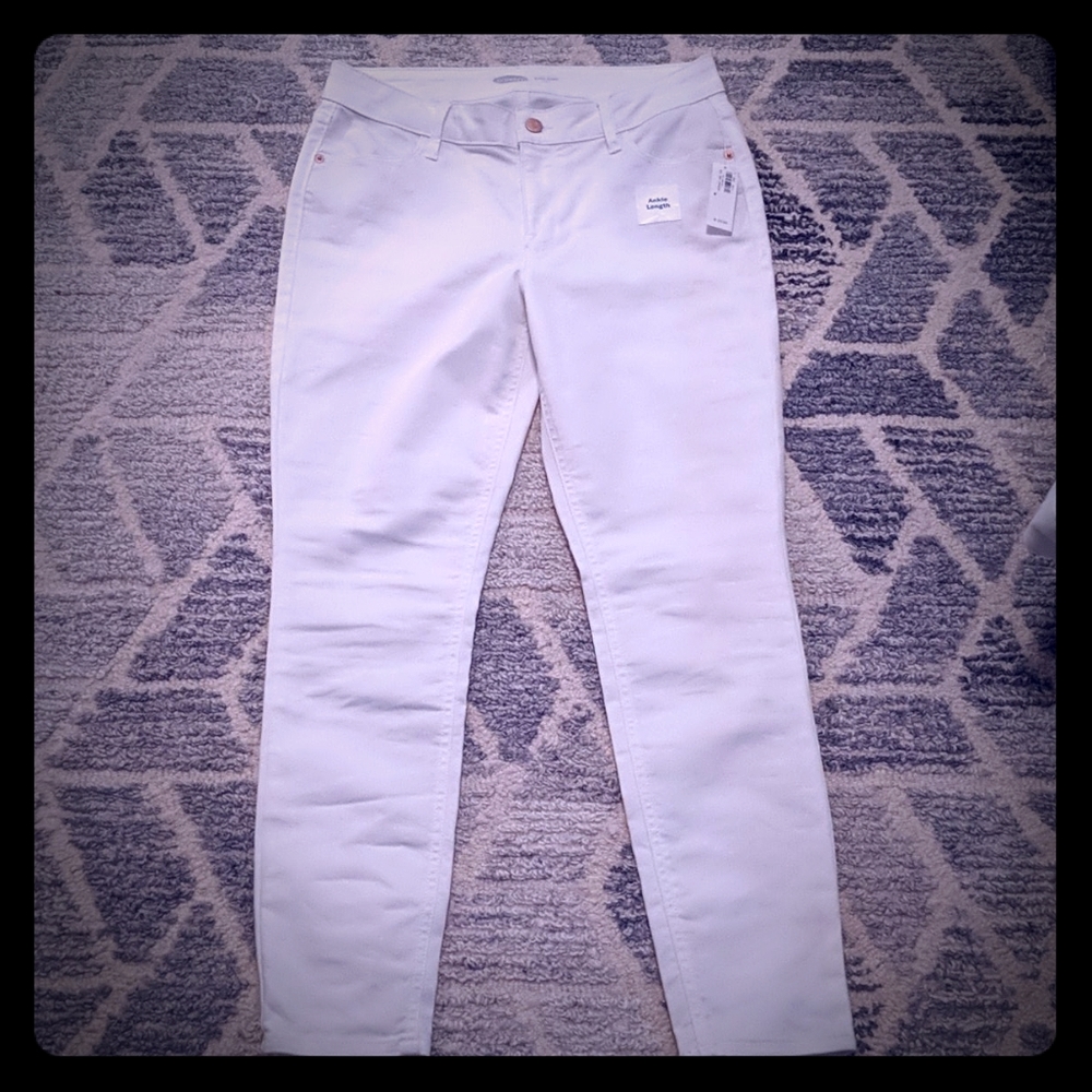 Old Navy super Skinny White Jeans Ankle Length
